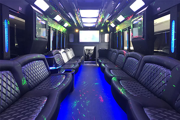 large party bus rental southfield